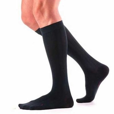 Mediven for Men 15-20mmHg Knee High Compression Socks : Black Size III