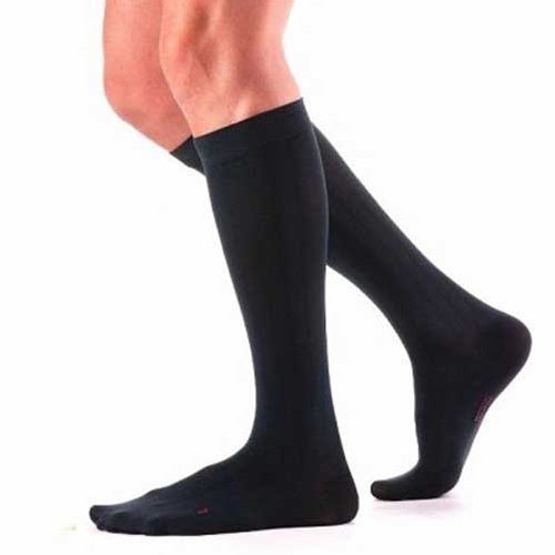 Mediven for Men 15-20mmHg Knee High Compression Socks : Black Size III