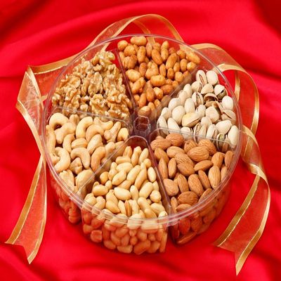 6-Section Gourmet Nut Assortment Gift Tray