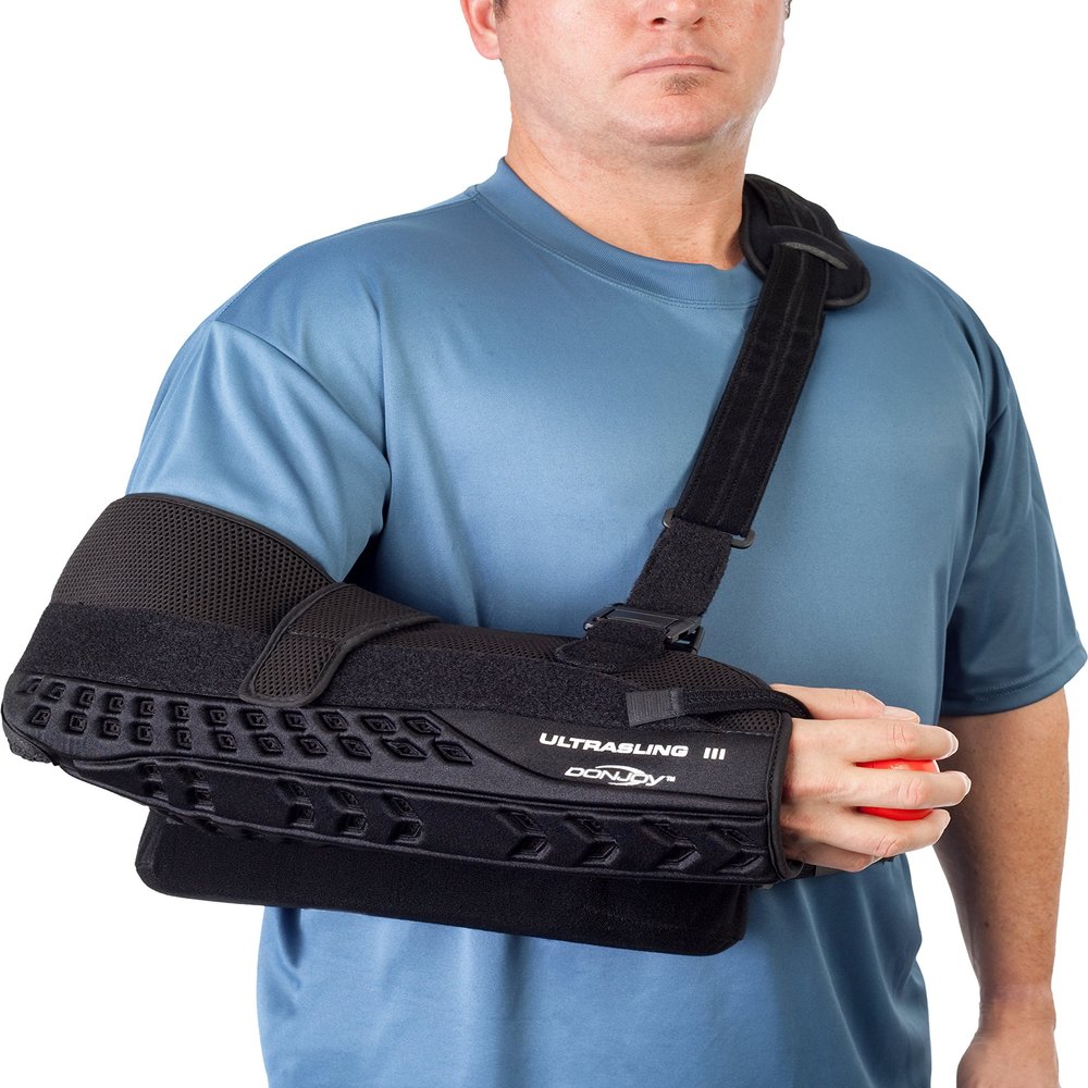 DonJoy UltraSling III Universal Fit Shoulder Support Sling with Soft Padded Adjustable Straps and Quick Release Buckles (Large, Black)