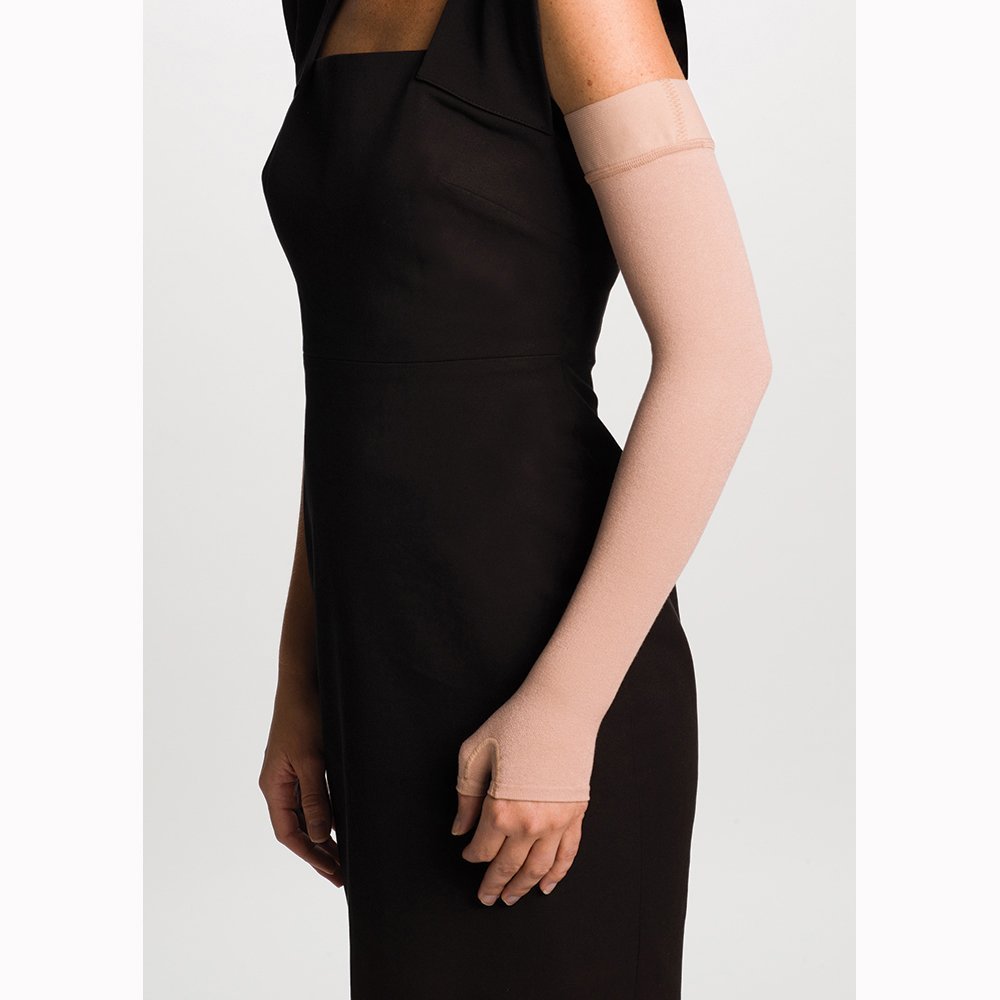 Sigvaris Advance Armsleeve 20-30 mmHg Advance Arm Sleeve with Gauntlet Plus - Beige - Medium Regular