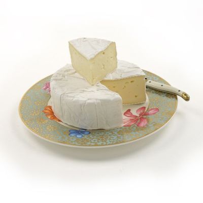 Brie - 1 lb (1.1 pound)