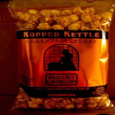 Hazelnut Caramel Corn 8 oz.(Pack of 4 bags)