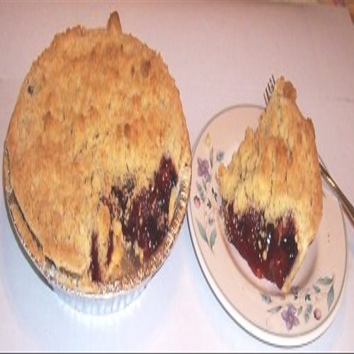 Scott's Cakes Strawberry Crumb Pie