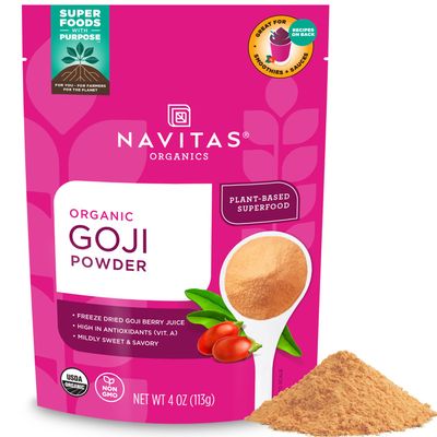 Navitas Organics Goji Powder 100% Freeze Dried Goji Berry Juice Antioxidant Boost For Smoothies, Desserts & More USDA Organic, Non GMO, Kosher, Vegan, Gluten Free (4oz. Bag, 12 Servings)