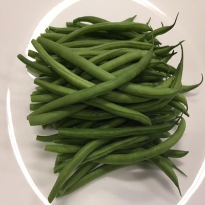 Hand-Snipped Haricot Verts - 860 Piece, 5 Lb Bulk Case for Chefs, Fresh, Vacuum-Sealed, Overnight Shipping, Perfect for Gourmet Dishes