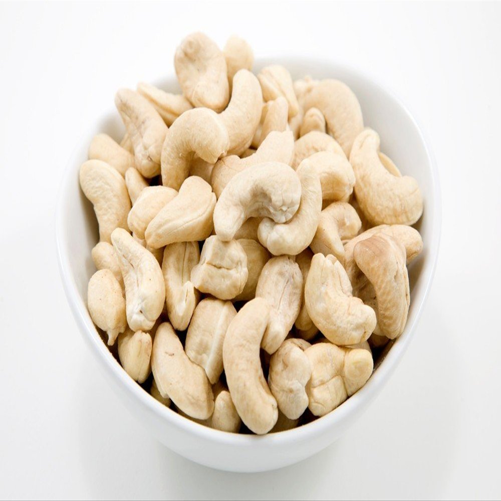 Raw Whole Cashews (4 Pound Bag)
