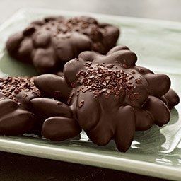 Lake Champlain Dark Chocolate Almond Caramel Clusters, 6 Pieces, 8 Ounces
