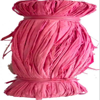 1 skein of vegetable raffia - pink - 50 grams