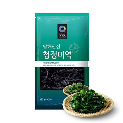 Dried Seaweed Miyeok | Premium Korean Baby Wakame Cut Flakes for Miyeokguk Soup, Miso Soup | Clean South Sea (Namhae) Harvest | 20 Servings | Expands 10x When Soaked | Resealable Bag | Product of Korea [150g, Pack of 1] - Ofood