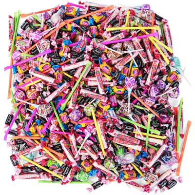Fun Express Bulk Candy Variety Pack 1000 Pieces - Individually Wrapped Assorted Candy for Halloween, Party Favors, Pinata Stuffers & Goodie Bags | Premium Mix for Birthdays, Carnivals & Parades
