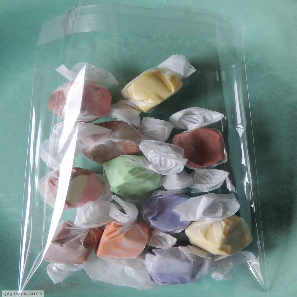 100 Clear Lip and Tape Self Sealing Cello Bags 8"x 10" 1.2 Mil