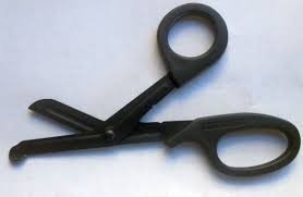 Black Tactical Trauma Shears by Elite First Aid