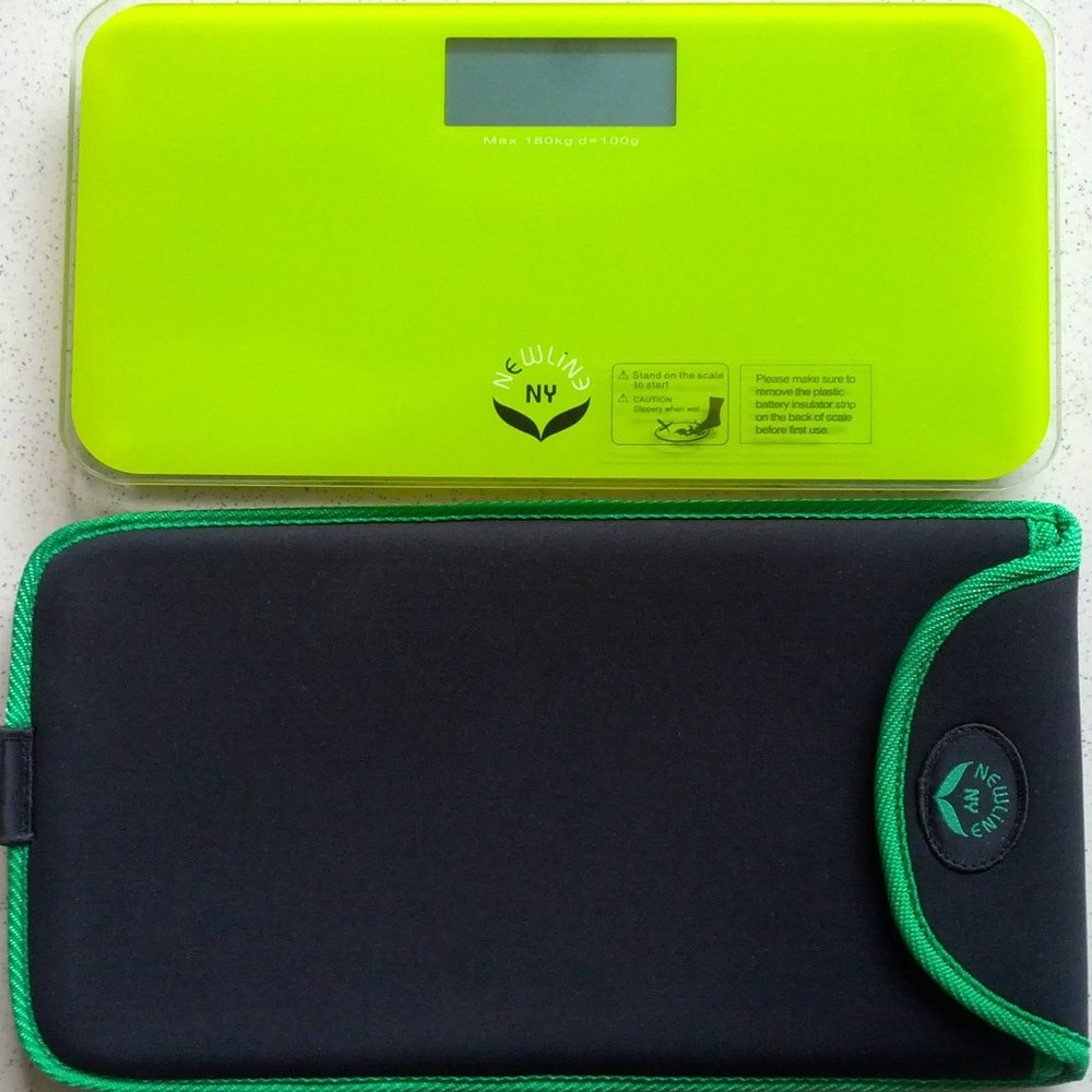 Newline NY Mini Bathroom Scale SBB0719M-NYLG (Green) + Bag NY-MSS101-BG Black & Green
