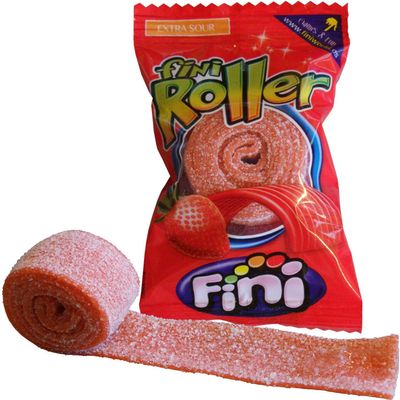 Fini Sour Strawberry Roll x 40