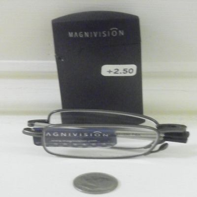 +2.50 Retractable Reading Glasses By Magnivision