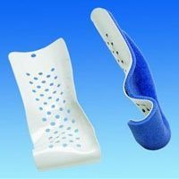 79-72125 Splint Colles Aluminum Med Right Foam Padded Part# 79-72125 by DJO, Inc Qty of 1 Unit