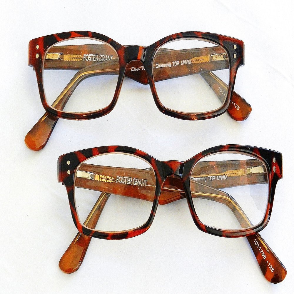 (2 PACK + BONUS) Foster Grant +1.25 "CHANNING" Brown Tortoise Plastic Frame Reading Glasses with Spring Hinges -H25+ + FREE BONUS MICRO-SUEDE CLEANING CLOTH