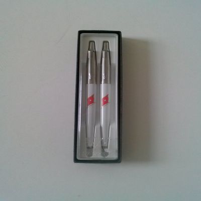 Parker Pen and Pencil Set with Burmese Anti-Japanese Resistance Flag 1943-1945 (Period Piece) (Vintage Product)