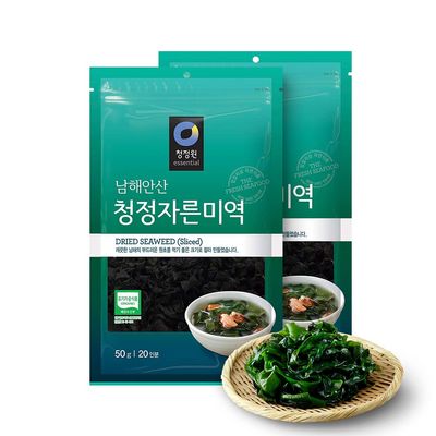 Dried Seaweed Miyeok | Premium Korean Baby Wakame Cut Flakes for Miyeokguk Soup, Miso Soup | Clean South Sea (Namhae) Harvest | 20 Servings | Expands 10x When Soaked | Resealable Bag | Product of Korea [50g, Pack of 2] [100g Total] - Ofood