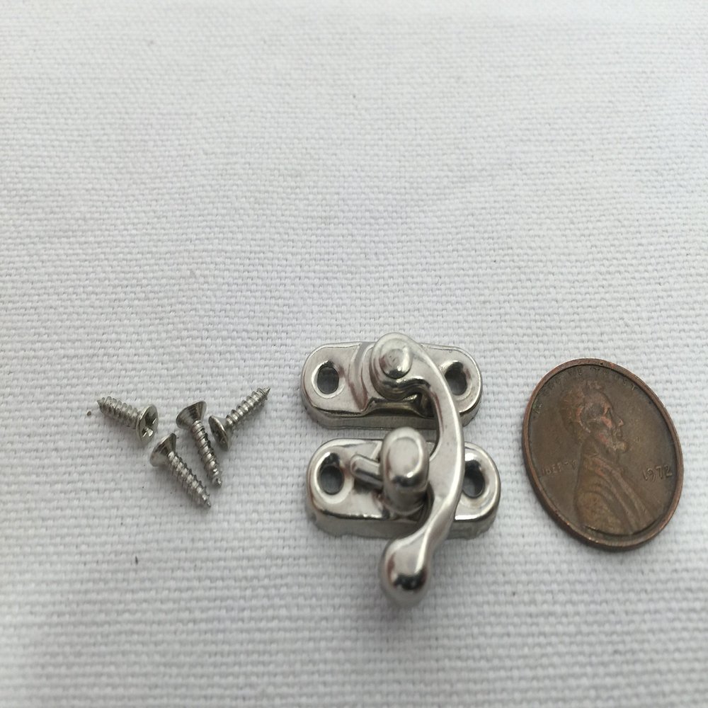 1 Piece 1x 1pcs (S) Silver Nickle Cigar Wood Box Purse Case Latch Clasp A10