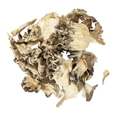 OliveNation Organic Maitake Mushroom Pieces, Dried Organic Hen of the Woods Mushroom, Non-GMO, Gluten Free, Kosher, Vegan - 4 ounces