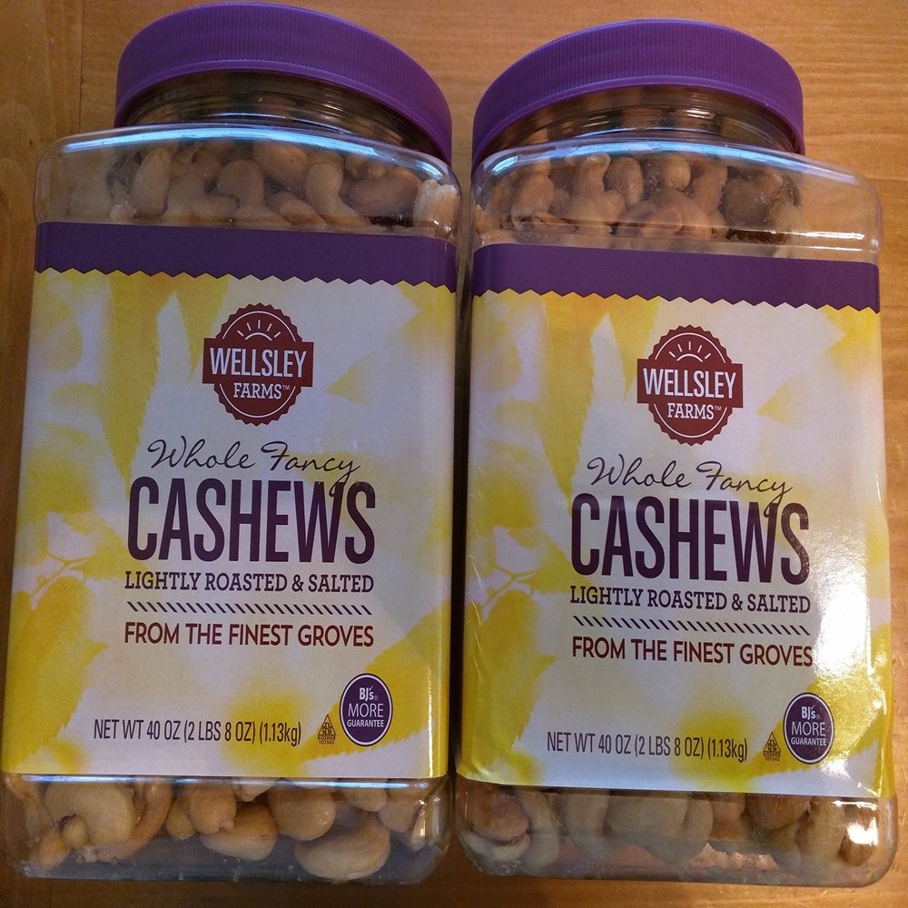 (2) Wellsley Farms Whole Fancy Cashews lightly roasted & salted-40 oz (2 Lbs- 8oz) - Total 5LBS