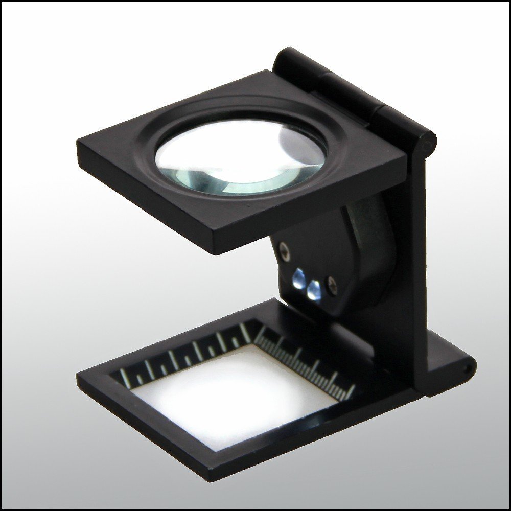 SAFE 10x Magnifying Glass with LED Light