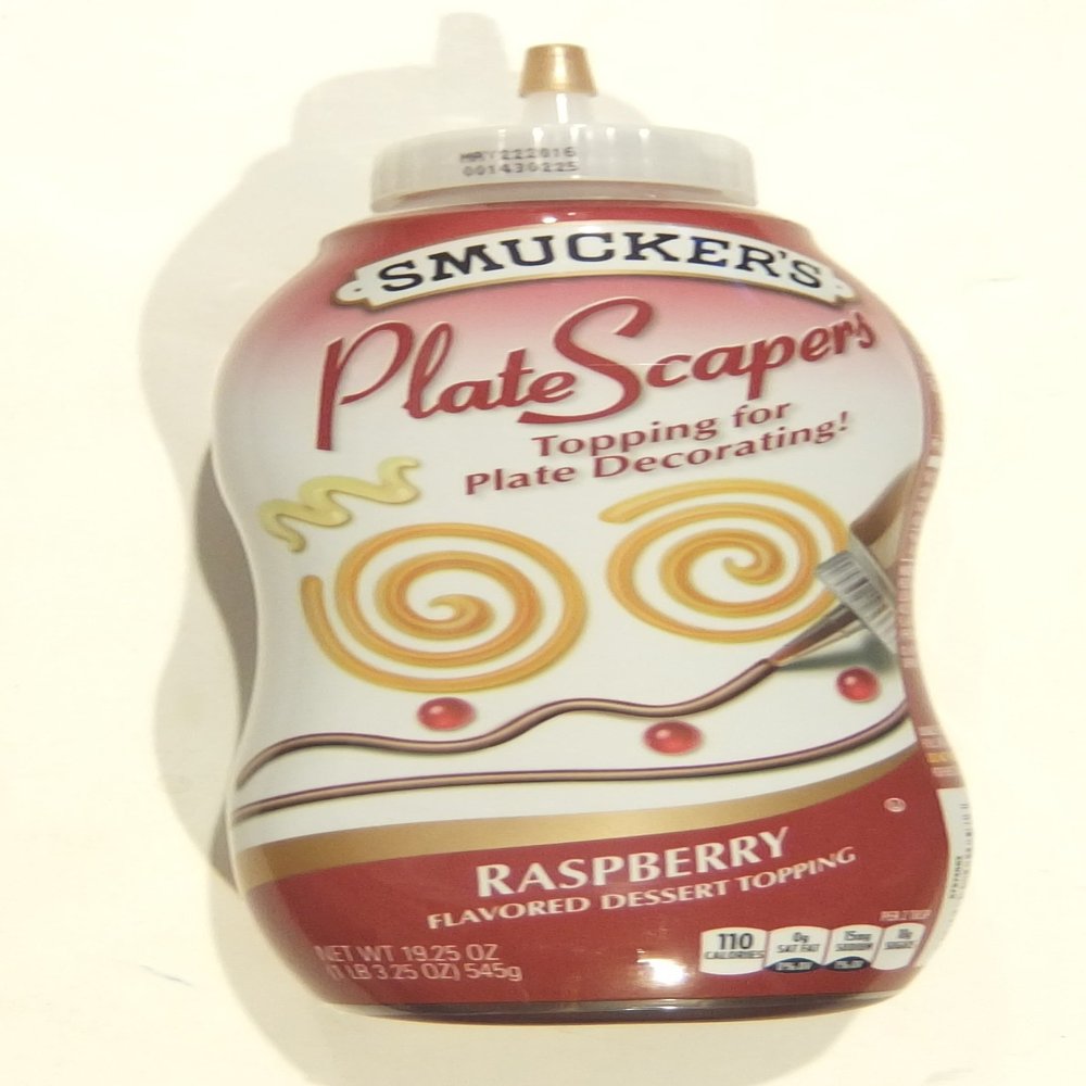 Smucker's PlateScraper Plate Decorating Dessert Topping (19.5 ounce squeezable bottle) (Raspberry)