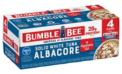 Bumble Bee Solid White Albacore Tuna in Oil, 5 oz Can (Pack of 4) - Wild Caught Tuna - 28g Protein per Serving, High in Omega-3s - Non-GMO Project Verified, Gluten Free, Kosher