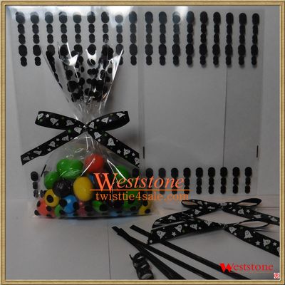 100pcs 4"x6" Polka Dot Black Gift Bag + Black Twist Ties for Halloween