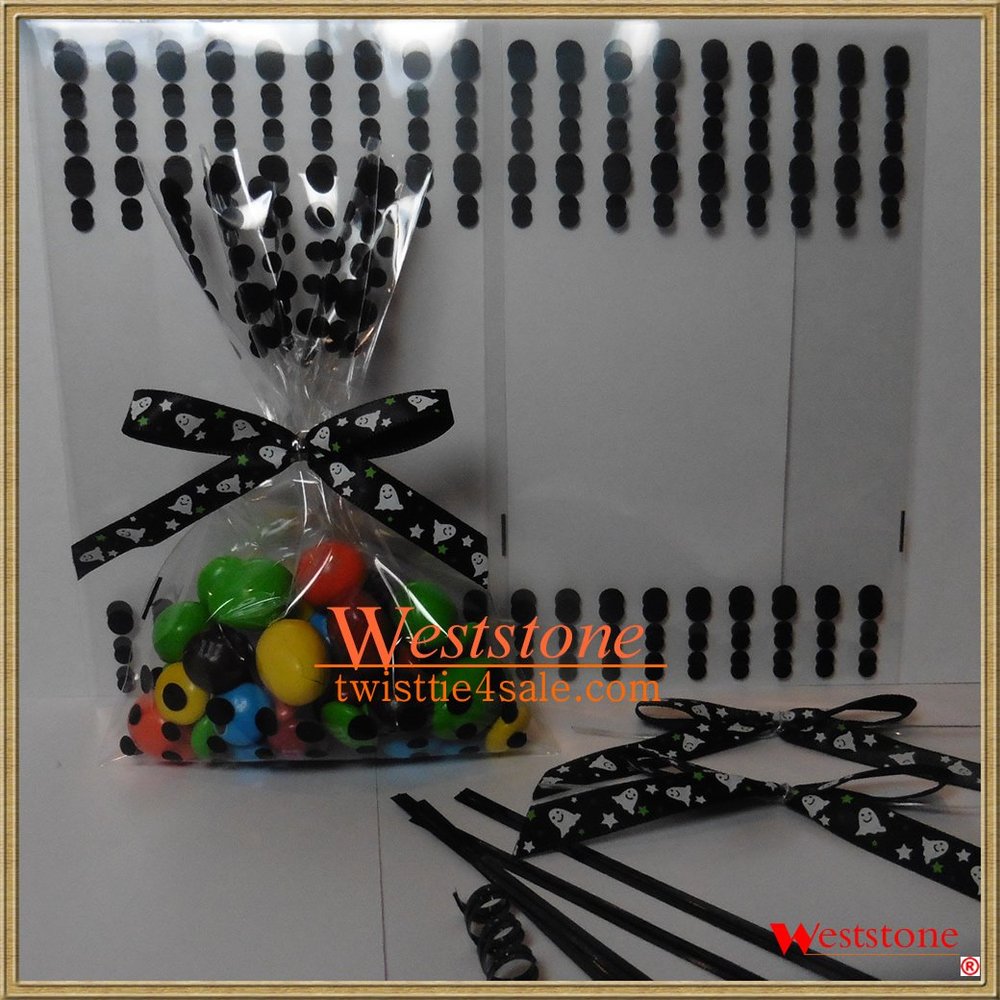 100pcs 4"x6" Polka Dot Black Gift Bag + Black Twist Ties for Halloween