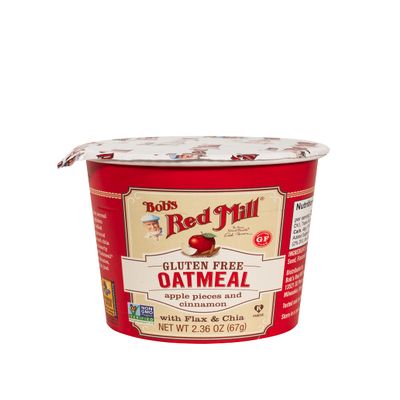 Bob's Red Mill GF Oatmeal Cup, Apple & Cinnamon, 2.36 Ounce Cup (Pack of 1) - Non-GMO, Whole Grain, Kosher