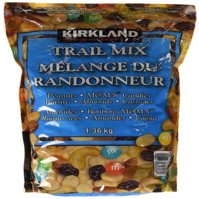 Signature Trail Mix, Peanuts, M and M Candies, Raisins, Almonds and Cashews, 1.36 Kilograms - Imported from Canada