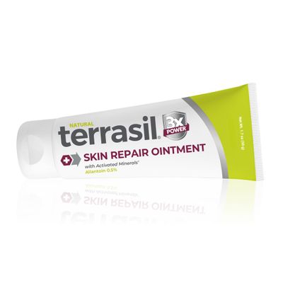terrasil Skin Repair for Angular Cheilitis, Folliculitis, Impetigo, Lichen Sclerosus, Boils, Pitted Keratolysis, Fast Relief & Supports Healing. Dermatologist Tested & Hypoallergenic Approved (1.7 oz)