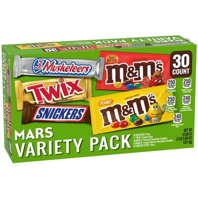 MARS CHOCOLATE SNICKERS, TWIX, MILKY WAY & 3 MUSKETEERS, Bulk Milk Chocolate Full Size Candy Bars, Halloween Chocolate Candy Variety Pack, 53.68 oz, 30 Bars