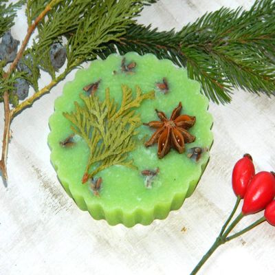 Christmas Soap Gift Vegan Natural Holiday Favors Stocking Stuffer Organic Homemade Artisan Soaps Handmade Homemade Guest Christmas Party Decor Woodland Xmas Girlfriend Gifts Ideas