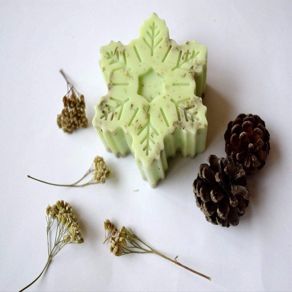 Christmas Soap Snowflake Favors Stocking Stuffer Bath Favors Rustic Christmas Gift Herb Natural Vegan Organic Soap Handmade Soap Artisan Soap Christmas Party Decor Baby Bathing