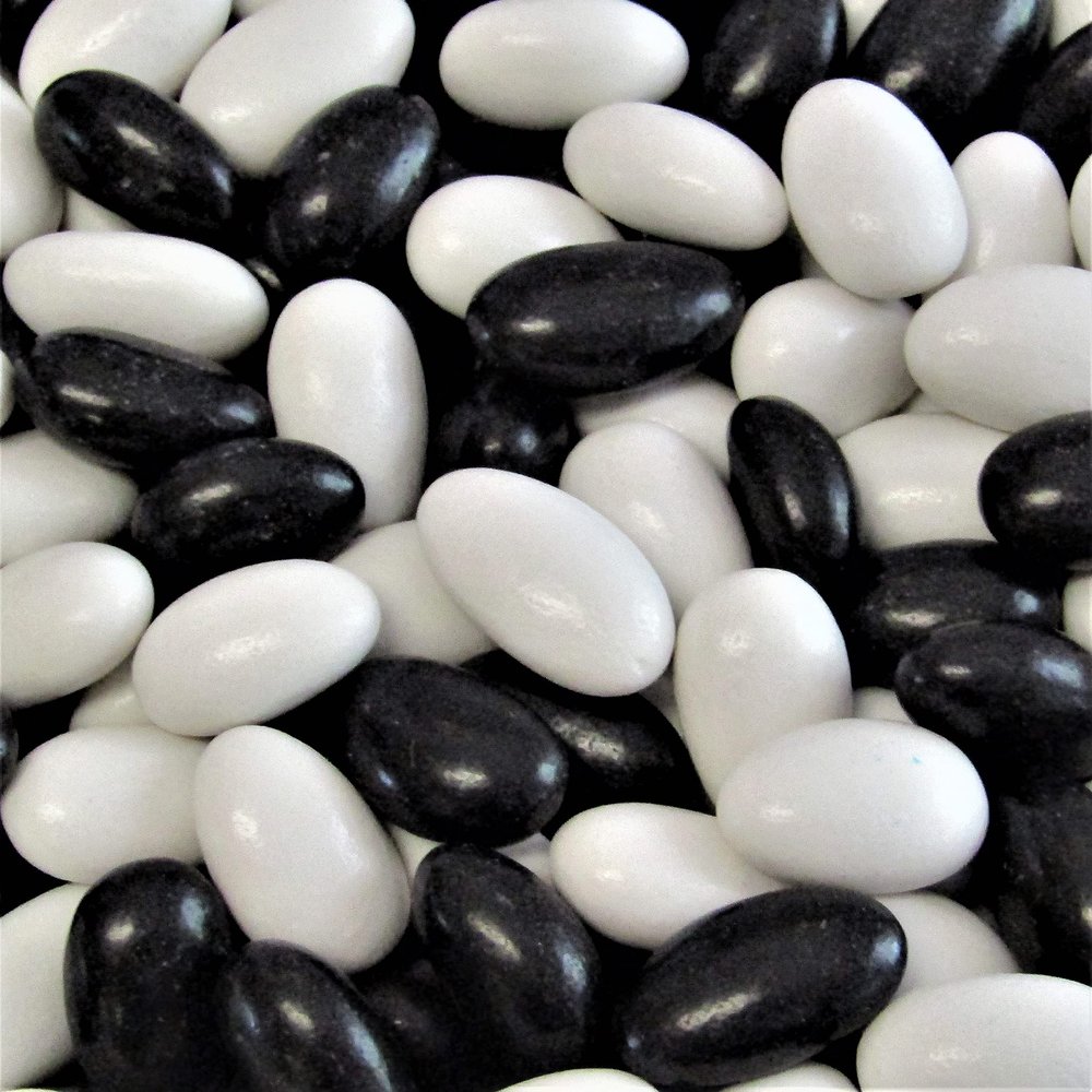 Black Tie Tuxedo Black and White Jordan Almonds by Its Delish, 5 LBS Bulk | USA Made, Vegan & Kosher - Perfect for Bridal and Baby Showers, Party Buffets, Wedding Favors, Birthday Party