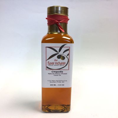 Chipotle Olive Oil 250 mL. - 8.5 oz.