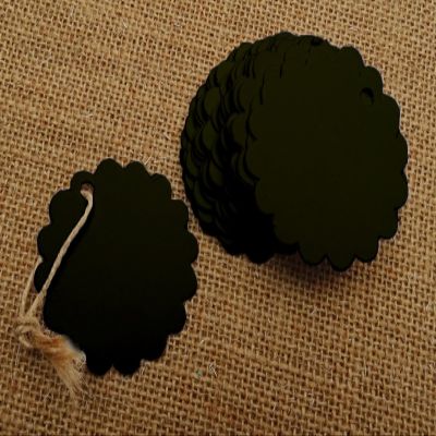 100 Pcs Scalloped Blank Wedding Hang Tag Bonbonniere Favor Lolly Bag Gift Tags with Jute Twines - Colors Available
