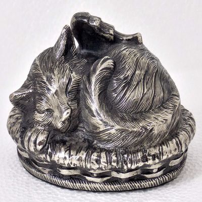Angelic Cat Memorial Urn