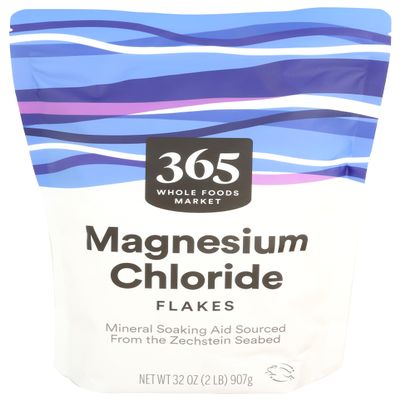 365 by Whole Foods Market, Magnesium Chloride Flakes, Mineral Soaking Aid, 32 Ounce