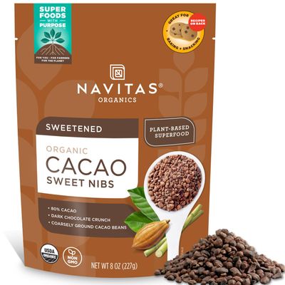 Navitas Organics Cacao Nibs  Sweetened Dark Chocolate Crunch  Antioxidants, Minerals, Fiber  For Trail Mix, Baking & More  USDA Organic, Fairtrade, Non GMO, Gluten Free, Non-alkalized (8oz. Bag 57 Servings)