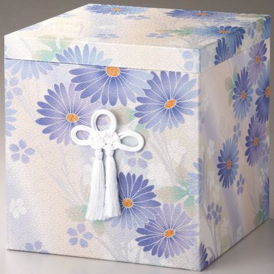  Setomono Honpo Saika (Blue No. 2), for 7 Size Urns, Width 9.4 x Depth 9.4 x Height 11.0 inches (24 x 24 x 28 cm)