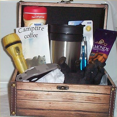 Bear Chest Men Gift Basket Lodge Gift Basket Men Coffee Creme Knife Flash ligh