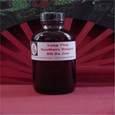 Lung Ying Southern Dragon Dit Da Jow - 2 oz Bottle