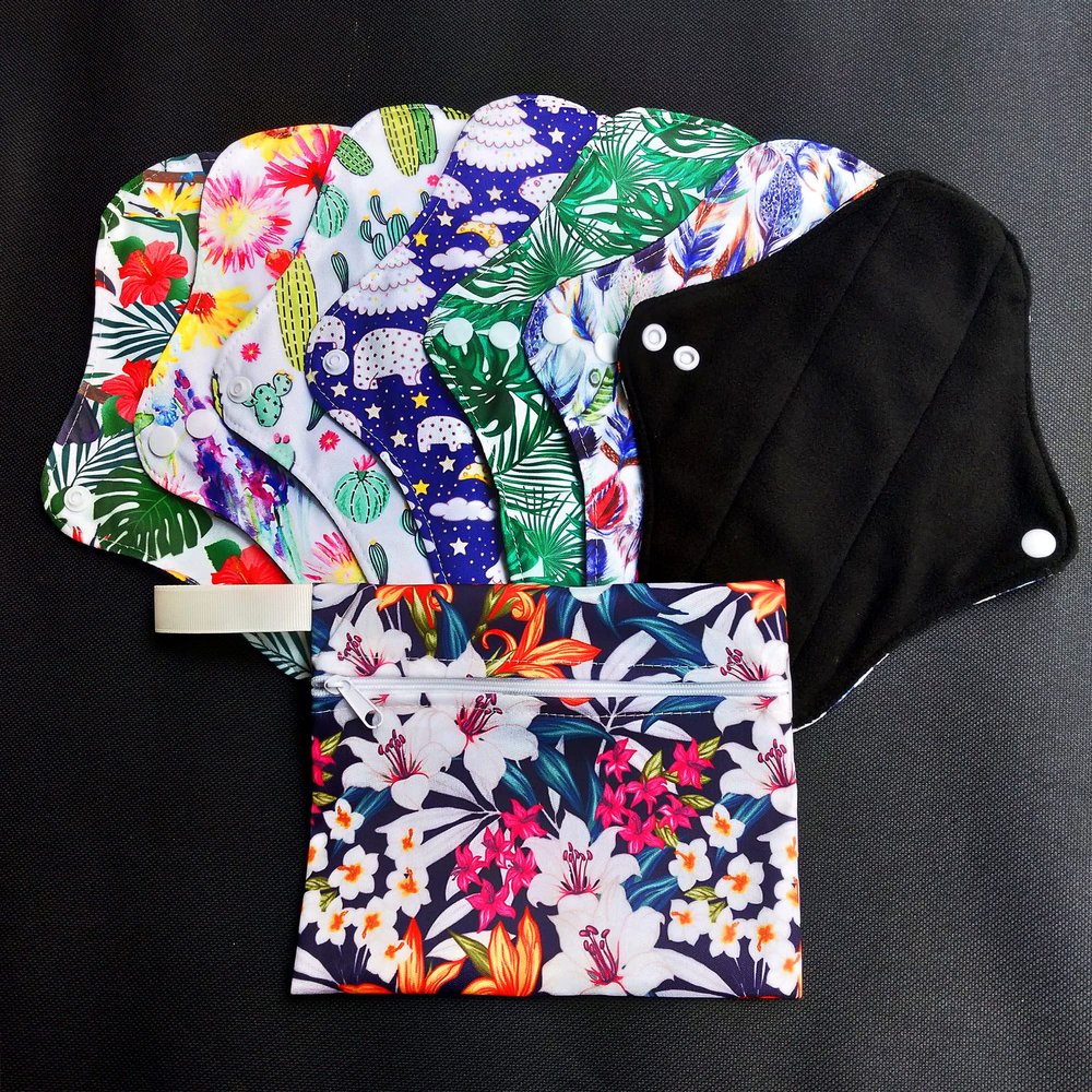 7PCS Pack Reusable Menstrual Pads Including 6PCS Cloth Sanitary Pads Mama Cloth Pad + 1PC Mini Wet Bag
