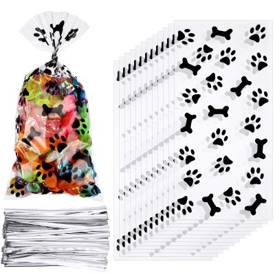 Maitys 100 Pcs Dog Paw Treat Bags Dog Cellophane Bags for Goodie Candy Bulk 8 x 4 Inch Party Favor Supplies(Black)