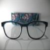 Foster Grant Misha Blue Multicolor Flower Reading Glasses w/Case +2.50 view 2